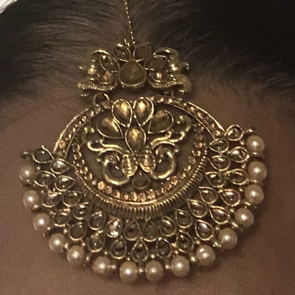 Jewelry set for party - Picture 1 of 4